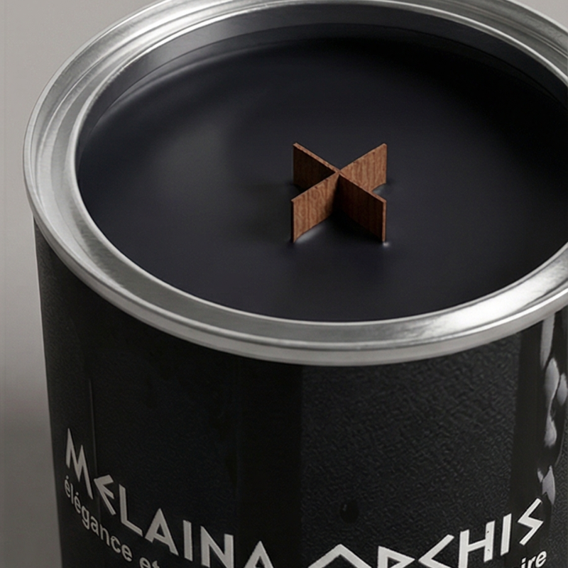 Melaina Orchis - Elégance et mystère de l’orchidée noire