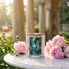 Lueur Enigmatique - Générosité de Pivoine et Éclat de Vanille